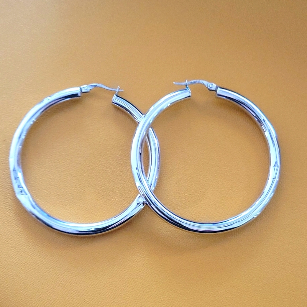 Sterling Silver 1.5" Hoops